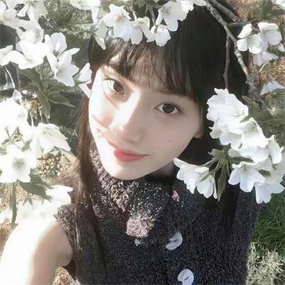 不正常小姐海报